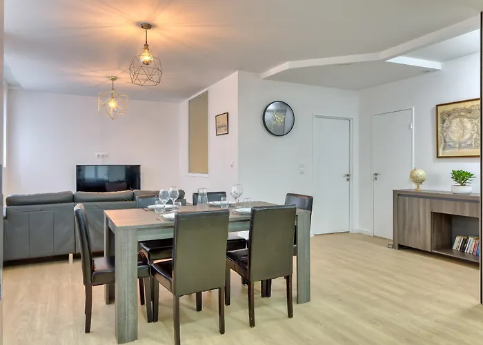 L'explorateur - Entièrement Refait - Hyper Centre