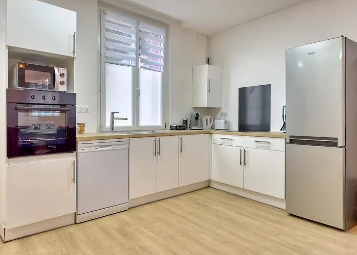 L'explorateur - Entièrement Refait - Hyper Centre